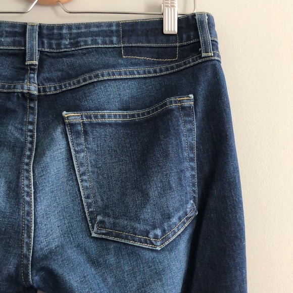 AMO Twist Skinny Ankle Jeans - Picture 7 of 8